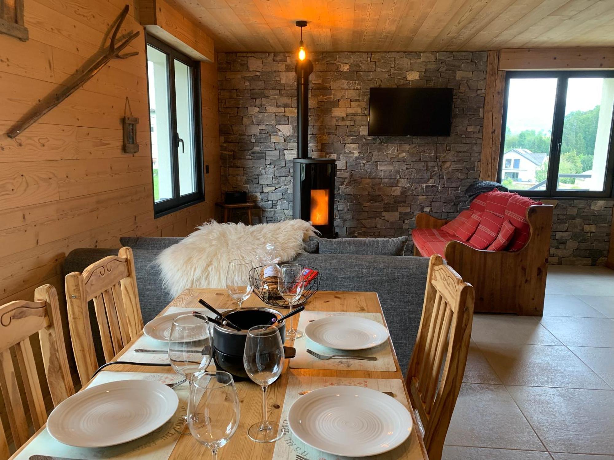 Apartmán L'Ecureuil, Chez Le Charpentier D'Antan, La Chaleur Du Bois, Le Calme De La Campagne Epagny Metz-Tessy Exteriér fotografie